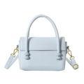Hellblaue Handtasche aus strukturiertem Leder mit Perlengriff und verstellbarem Gurt - Blau