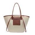 Stroh-Stoffbeutel in Beige mit braunem Lederbesatz und Fronttaschendetail - Gebrochenes Weiß