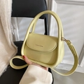 Borsa a tracolla gialla in pelle PU opaca con manico superiore e logo fashion - Giallo