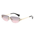 Occhiali da sole a giorno con lenti sfumate rosa ed elegante ponte in metallo dorato - Montatura Oro Lenti Grigio Rosa