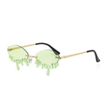 Lunettes de soleil tendance en forme de goutte verte avec branches en métal doré - Monture Or Vert