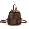 Schicker Mini-Rucksack mit Schottenkaro für Damen, braunem Leder und Goldbeschlägen - Braun