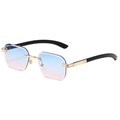 Lunettes de soleil carrées sans monture avec verres dégradés bleu-rose et pont gravé or - Monture Dorée Dégradé Bleu vers Rose