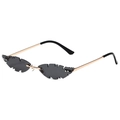 Gafas de sol sin montura con lentes grises en forma de llama y montura de metal oro - Montura Dorada Lente Gris