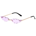 Gafas de sol moradas con forma de espina de pez y patillas de metal dorado de estilo moderno - Marco Dorado Lente Púrpura