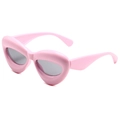 Rosafarbene herzförmige Cat-Eye Sonnenbrille mit dickem Rahmen und grauen Gläsern - Rosa Rahmen Graue Linse