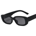 Petites lunettes de soleil rectangulaires rétro avec monture noire brillante et verres gris - Noir Brillant/Verres Gris