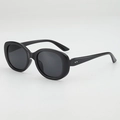 Lunettes de soleil ovales noires classiques avec monture brillante et verres gris foncé - Monture Noire Verres Gris