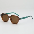 Lunettes de soleil polygonales avec monture marron jelly et branches vertes - Monture Thé Verres Thé