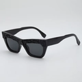 Gafas de sol negras retro cat-eye con montura de textura grabada y protección UV - Gris Negro