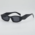 Lunettes de soleil ovales rétro noires à monture large et finition brillante - Monture Noir Brillant Verres Gris