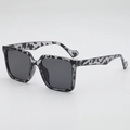 Oversized marble pattern sunglasses with dark grey lenses in a stylish square frame - Black Tortoise Frame Gray Lens