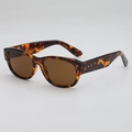 Retro tortoiseshell sunglasses with brown lenses and silver rivets on the frame - Tortoise Frame Tea Lens (C3)