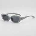 Minimalist grey oval frame sunglasses with dark lenses for trendy millenary fashion - Grey Frame Grey Lens