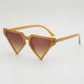 Gafas de sol triangulares de moda con montura marrón claro y lentes degradadas - Montura Té Lente Té Degradado