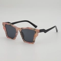 Occhiali da sole cat eye leopardati rosa con montatura a onde e stanghette a fulmine - Montatura Tartarugata Rosa Lente Grigio Nero