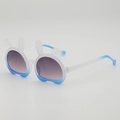Occhiali da sole per bambini con orecchie di coniglio e montatura sfumata blu e bianca - Montatura Sfumata da Trasparente a Blu (Lenti Grigie Doppie)