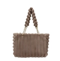 Borsa tote a righe in ecopelliccia marrone con pompon e manico a catena dorata - Marrone
