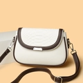 Bolso bandolera beige elegante con solapa de piel de serpiente y ribete marrón - Blanco