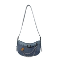 Borsa a mezzaluna in denim blu con etichetta marrone e catena in metallo argento - Blu