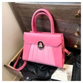 Borsa sottobraccio patchwork rosa con chiusura metallica e tracolla rimovibile - Rosa