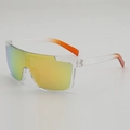Übergroße transparente Schild-Sonnenbrille mit orangefarbenen Spitzen und gelb-grünen Gläsern - Transparenter Rahmen Roter Spiegel