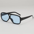 Lunettes de soleil rétro à double pont avec monture noire et verres bleu clair, vue de côté - D19 Y-2 / Monture Noire Verres Bleus