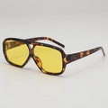 Lunettes de soleil rétro aviateur avec monture écaille et verres jaunes translucides - D19 Y-2 / Monture Écaille Lentille Jaune