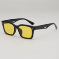 Lunettes de soleil carrées noires avec verres jaunes et branches en métal évidé - Lentille anti-UV UV400 / Monture Noire Verres Jaunes