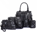 Set di 4 borse in ecopelle nera con scritte graffiti bianche e nappine decorative - Nero