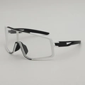 Cycling sunglasses with black and white frame and ergonomic nose pads for sports - Matte White Black Bridge Photochromic Grey