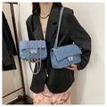 Chic quilted denim chain bag with metallic turn-lock closure for women's crossbody style - Light Blue Large
