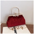 Dunkelrote Abendtasche aus Samt mit Goldgriff und glitzerndem Strass-Schmetterling - Burgunderrot