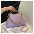 Borsa a mano viola intrecciata con manico in legno e catena d'oro per uso a tracolla - Viola