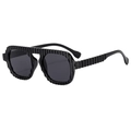Lunettes de soleil aviateur noires avec monture à texture nervurée et verres fumés foncés - D18Z-3 / Monture Noire Verres Gris