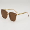 Lunettes de soleil carrées marron avec branches chaîne dorée et rivets étoiles - Monture Thé Transparente Verres Thé