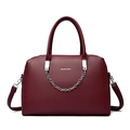Borsa tote rosso vino in pelle martellata con catena argento e tracolla regolabile - Borgogna