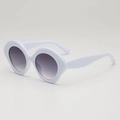 Retro thick white frame sunglasses with purple gradient lenses in a stylish 45-degree angle - One Size / White Frame Gray Lens