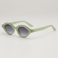 Occhiali da sole cat-eye retrò con montatura verde e lenti sfumate viola - Montatura Verde Gelatina Doppia Lente Grigia