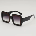 Occhiali da sole squadrati oversize con montatura bicolore nero-rosso e lenti sfumate - Montatura Nero Rosso Lenti Grigie