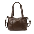 Bolso vintage marrón con textura de cuero encerado y cremalleras plateadas - Marrón