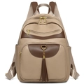 Mochila grande de mujer en cuero de contraste caqui con borlas y múltiples bolsillos - Caqui