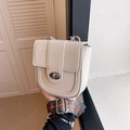 Elegante borsa beige a tracolla a forma di U con tracolla larga geometrica vivace - Bianco Sporco