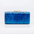 Borsa da sera in acrilico effetto marmo blu con elegante chiusura a scatto oro - Blu