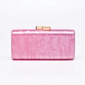 Elegante borsa da sera in acrilico rosa marmorizzato con chiusura in metallo oro - Rosa