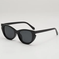 Lunettes de soleil œil de chat vintage avec monture noire brillante et détails ajourés - Monture Noire Verres Gris