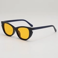 Occhiali da sole cat-eye retrò con montatura nera, lenti gialle e stanghette blu trasparenti - Montatura Blu Lenti Gialle