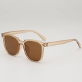 Classic oversized square tea-colored transparent sunglasses with dark brown lenses - Tea Frame Tea Lens