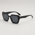 Lunettes de soleil polygonales rétro avec monture noire épaisse et verres gris foncé - Monture Noire Verres Gris