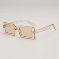Chic square-frame translucent tan sunglasses for women with a vintage aesthetic - Transparent Tea Frame Tea Lens (5035)